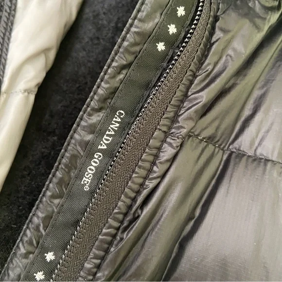 Canada Goose Black Puffer Jacket - Picture 9 of 16